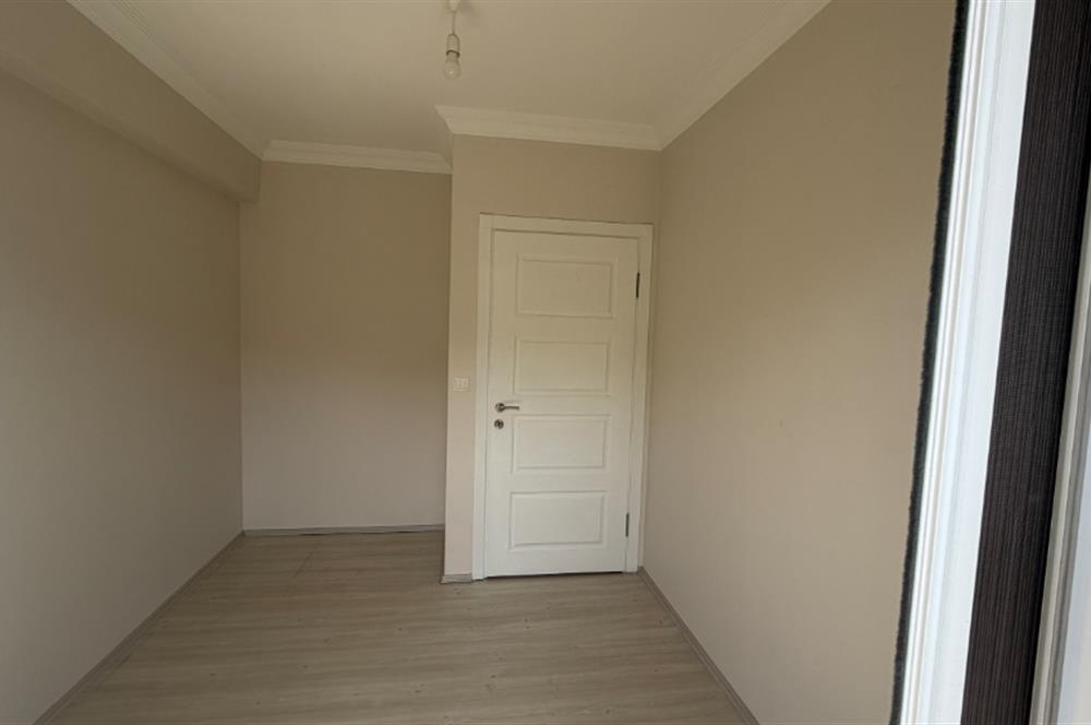 Erenler'de Kiralık 2+1 Güney Cephe Daire