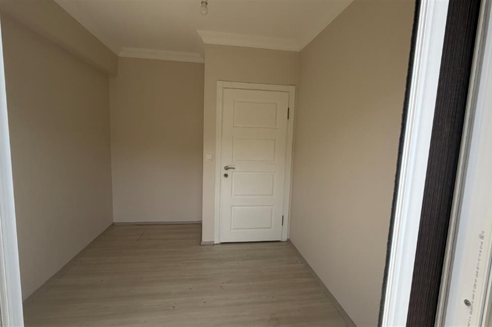 Erenler'de Kiralık 2+1 Güney Cephe Daire