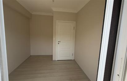Erenler'de Kiralık 2+1 Güney Cephe Daire