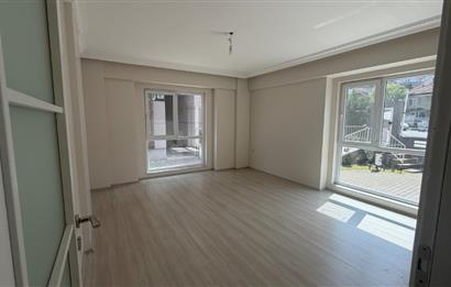 Erenler'de Kiralık 2+1 Güney Cephe Daire
