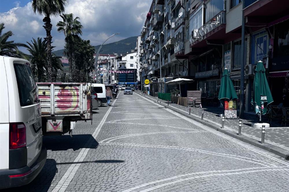 C21 Cius; Sahil Kordonda Full Deniz Manzaralı Eşyalı 3+1 Daire