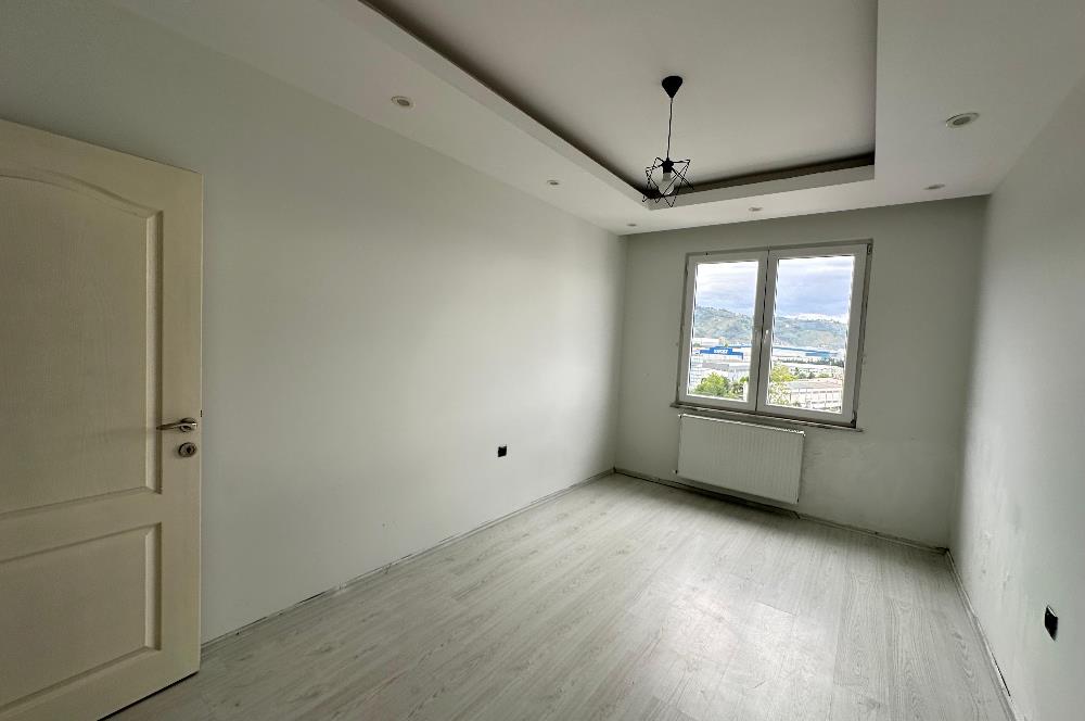 C21 UZMAN'DAN DENİZİ AYAĞINIZA GETİREN 2+1 KİRALIK DAİRE