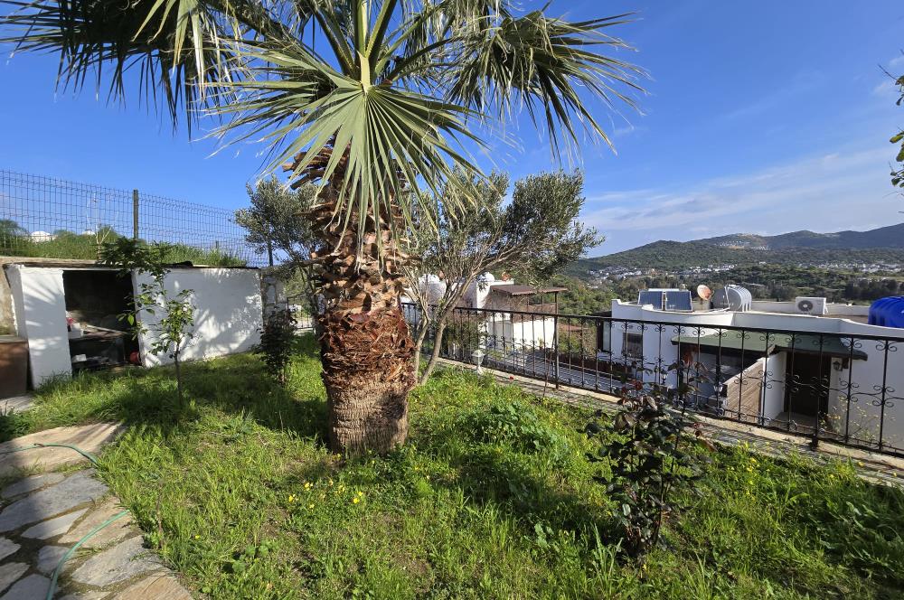  Bodrum Gümüşlük Bahçeli Kısmi Deniz Manzaralı Bahçeli Müstakil Ev