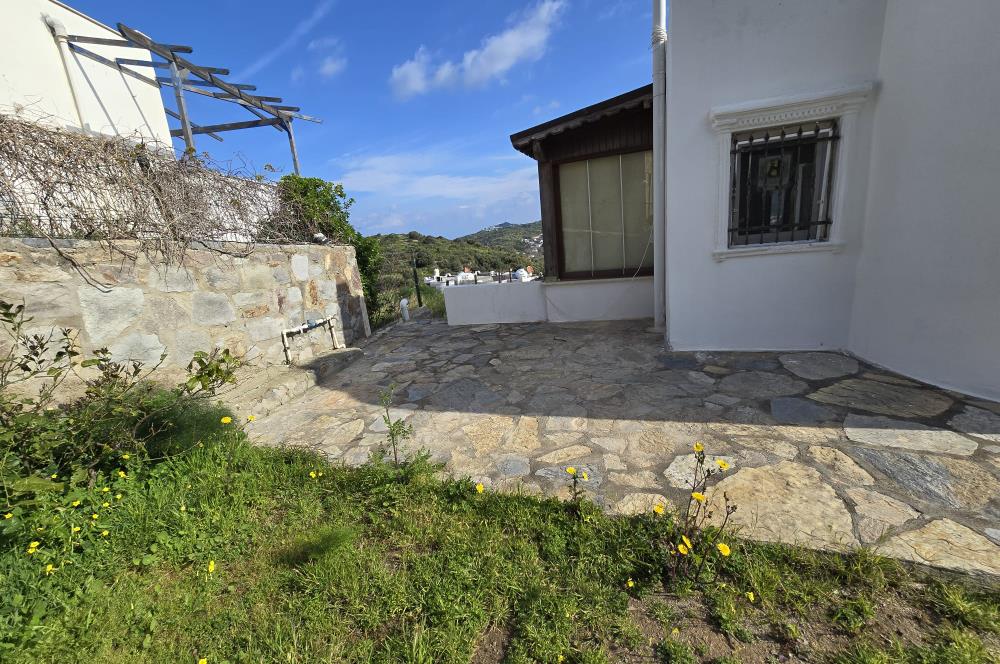  Bodrum Gümüşlük Bahçeli Kısmi Deniz Manzaralı Bahçeli Müstakil Ev