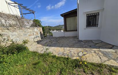  Bodrum Gümüşlük Bahçeli Kısmi Deniz Manzaralı Bahçeli Müstakil Ev