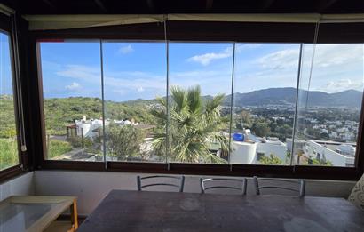  Bodrum Gümüşlük Bahçeli Kısmi Deniz Manzaralı Bahçeli Müstakil Ev