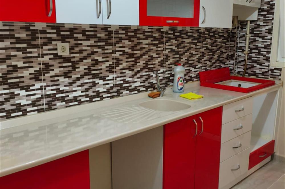 ATATÜRK MAHALLESİNDE İÇİ YAPILMIŞ 3+1 GENİŞ DAİRE