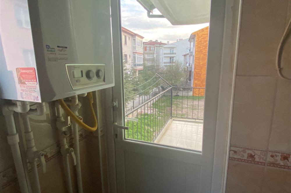 CENTURY 21 PLUS'DAN ESENTEPE MAHALLESİNDE 2+1 KİRALIK DAİRE