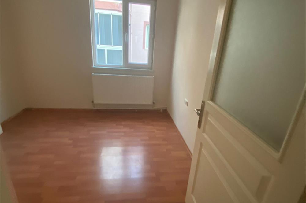 CENTURY 21 PLUS'DAN ESENTEPE MAHALLESİNDE 2+1 KİRALIK DAİRE