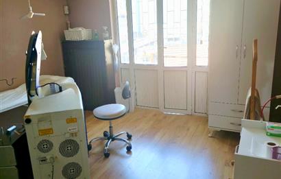 BEYOĞLU CUMHURİYET CADDESİNDE 5+1 KİRALIK İŞ YERİ