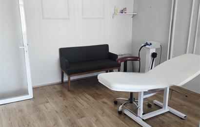 BEYOĞLU CUMHURİYET CADDESİNDE 5+1 KİRALIK İŞ YERİ