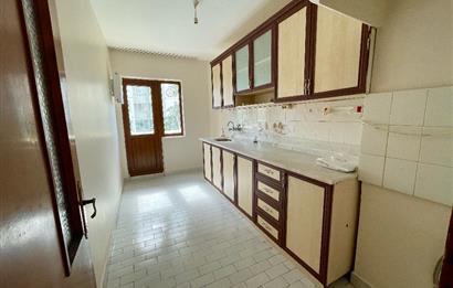 DİKMEN CADDESİ ÜZERİNDE 3,5+1 DAİRE