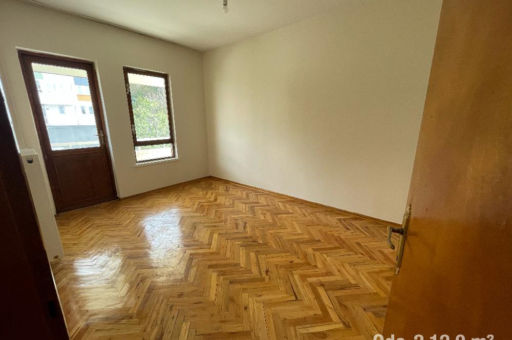 DİKMEN CADDESİ ÜZERİNDE 3,5+1 DAİRE
