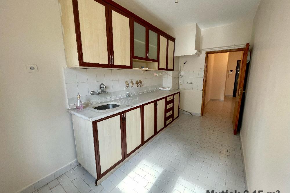 DİKMEN CADDESİ ÜZERİNDE 3,5+1 DAİRE