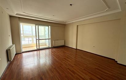 Karşıyaka Şemiklerde Anadolu cad-İZBAN yakını 3+1 Kiralık Daire 