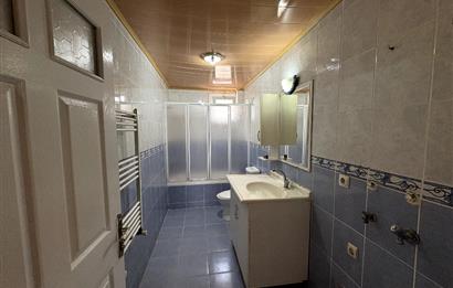 Karşıyaka Şemiklerde Anadolu cad-İZBAN yakını 3+1 Kiralık Daire 