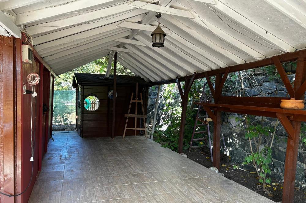 Gümüşdere’de Doğayla İç İçe, Müstakil Ahşap Evli Tarla