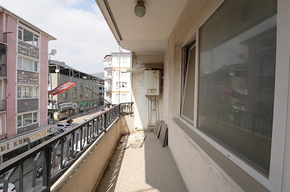 C21 Cius; Orhangazi Caddesi 2+1 Geniş Satılık Daire