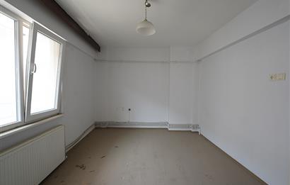 C21 Cius; Orhangazi Caddesi 2+1 Geniş Satılık Daire