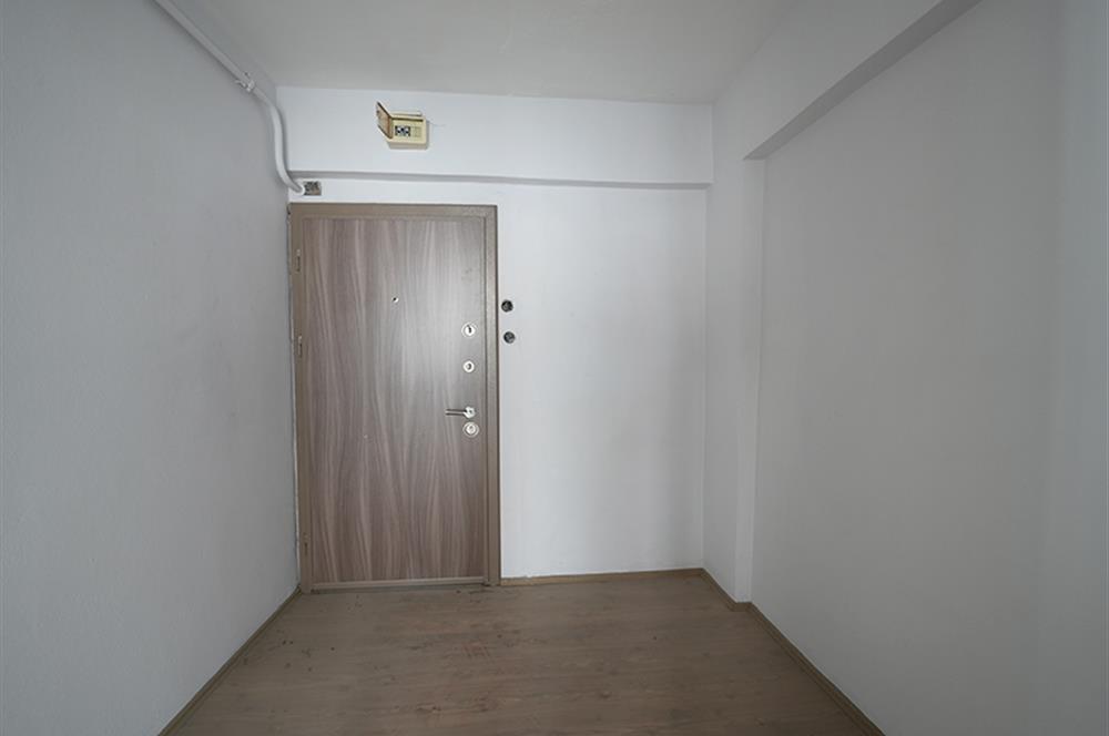 C21 Cius; Orhangazi Caddesi 2+1 Geniş Satılık Daire