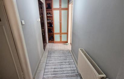 Beyoğlu 'nda sessiz ve huzurlu sokakta,ulaşıma yakın 2+1 Satılık