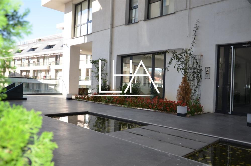 C21'DEN DOĞA TERAS SİTESİ'NDE ÖNÜ AÇIK FERAH KİRALIK 2+1 DAİRE