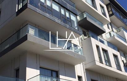 C21'DEN DOĞA TERAS SİTESİ'NDE ÖNÜ AÇIK FERAH KİRALIK 2+1 DAİRE