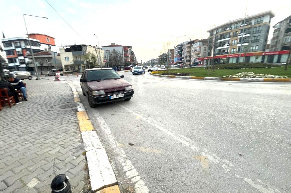 C21 Bal’dan Savaştepe Cad. Eşyalı 1+1 Kiralık Daire