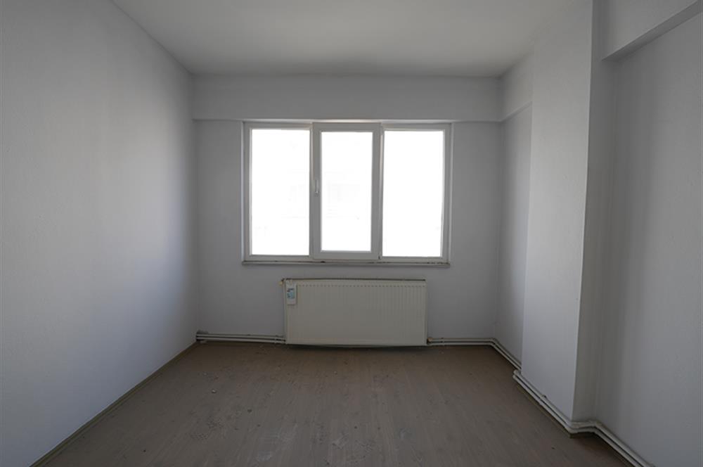 C21 Cius; Orhangazi Caddesi 2+1 Geniş Satılık Daire