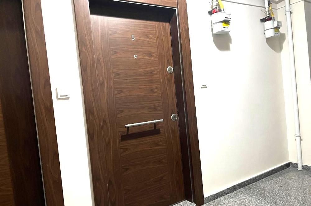 C21 Bal’dan Savaştepe Cad. Eşyalı 1+1 Kiralık Daire