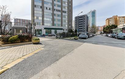 KOZYATAĞI METRONUN YANINDA E 5 CEPHELİ TAM KAT KİRALIK OFİS