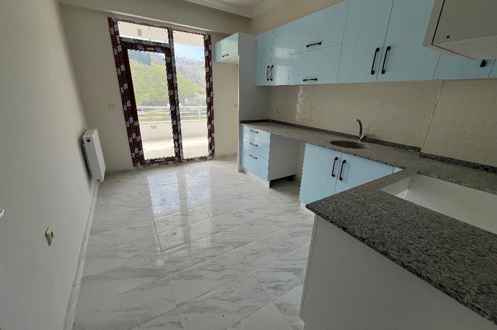 M21 TEAM'den HALİÇ PARK SİTESİ SIFIR 3+1 DAİRE