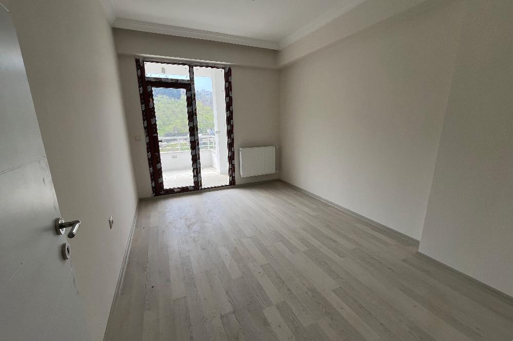 M21 TEAM'den HALİÇ PARK SİTESİ SIFIR 3+1 DAİRE