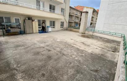 CADDE ÜZERİ 2+1 SAATILIK FIRSAT DAİRE