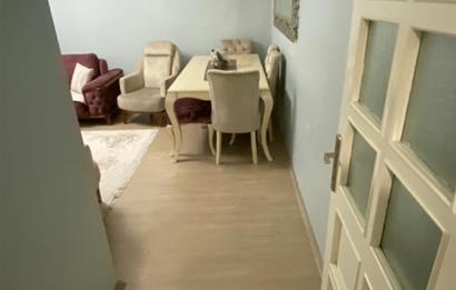 CADDE ÜZERİ 2+1 SAATILIK FIRSAT DAİRE