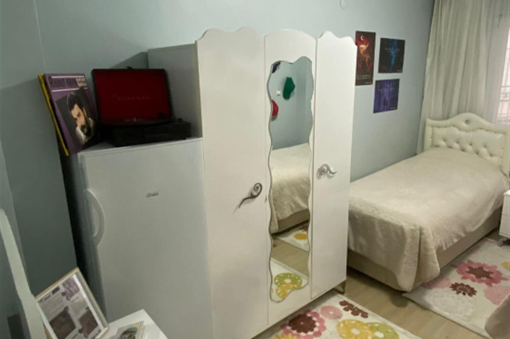 CADDE ÜZERİ 2+1 SAATILIK FIRSAT DAİRE