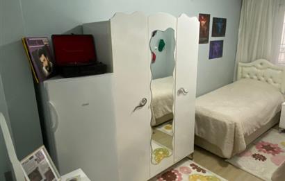 CADDE ÜZERİ 2+1 SAATILIK FIRSAT DAİRE