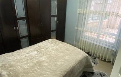 CADDE ÜZERİ 2+1 SAATILIK FIRSAT DAİRE