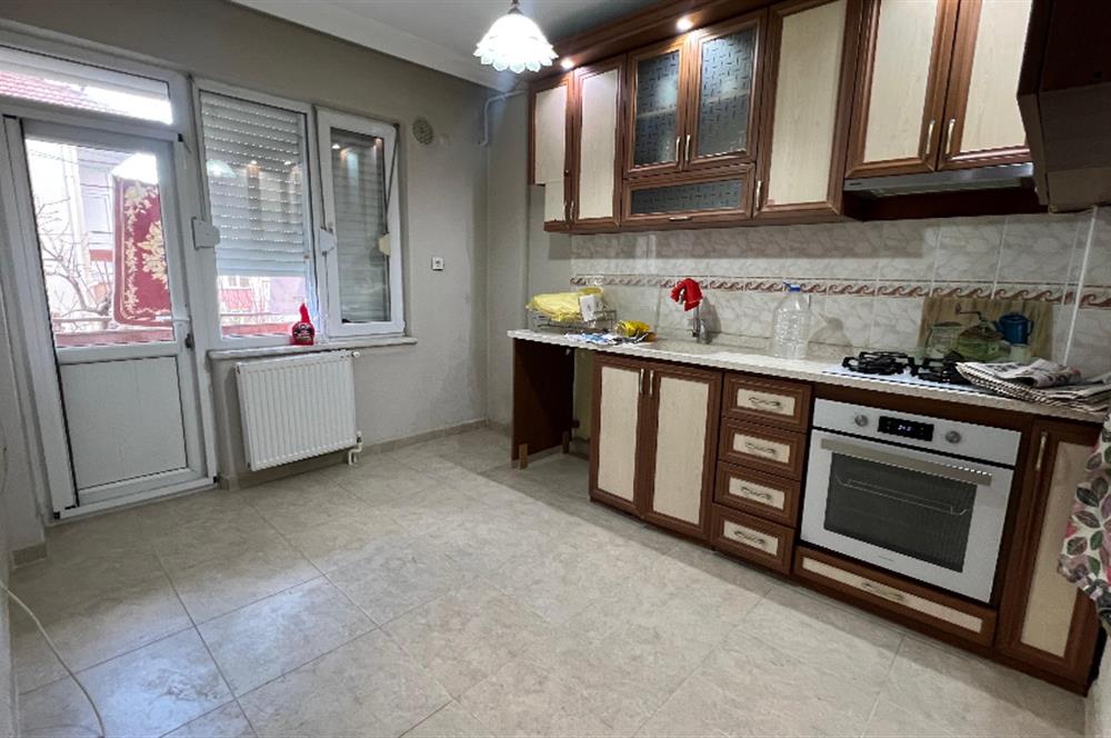 ATATÜRK MH. İÇİ YENİ YAPILMIŞ 2+1 KİRALIK DAİRE C21BAL