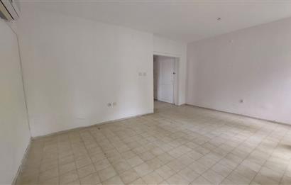 Foça İsmetpaşa Mah. Denize 150 m. 2+1 Bahçe Kat Satılık Daire