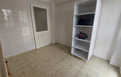 Foça İsmetpaşa Mah. Denize 150 m. 2+1 Bahçe Kat Satılık Daire