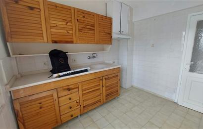 Foça İsmetpaşa Mah. Denize 150 m. 2+1 Bahçe Kat Satılık Daire