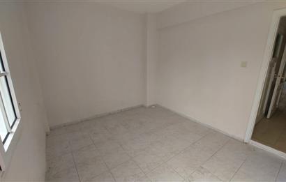 Foça İsmetpaşa Mah. Denize 150 m. 2+1 Bahçe Kat Satılık Daire