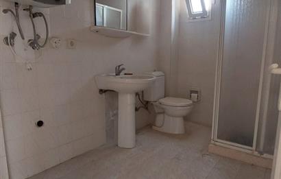 Foça İsmetpaşa Mah. Denize 150 m. 2+1 Bahçe Kat Satılık Daire