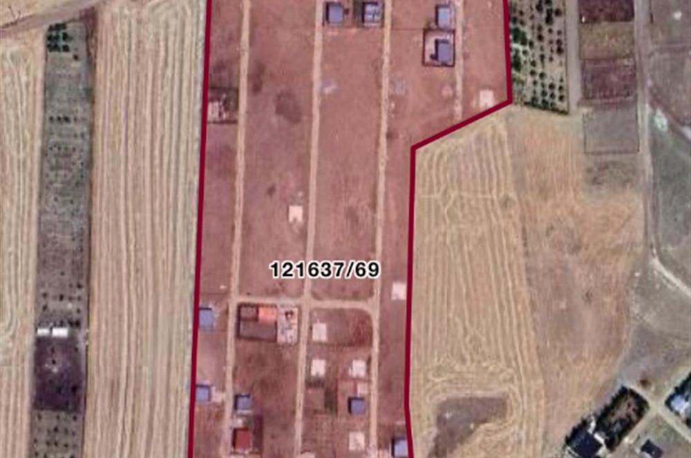 OYACA'DA MERKEZ'E YAKIN SİTE İÇERİSİNDE SATILIK HOBİ BAHÇESİ