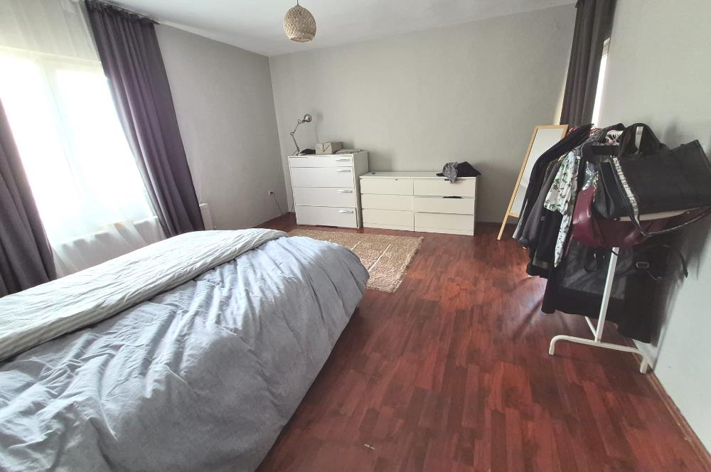 SARIYER YENİ UYUM'DA SİTE GİRİŞİNE YAKIN SATILIK 3+1 DAİRE