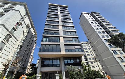 Suadiye Çamlı Sokak 2 Otoparklı, 45 m² Salonlu Geniş 3+1 Daire