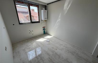 ÇINAR'DA AYRI MUTFAKLI,KÖŞE 3.KAT LÜX 2+1