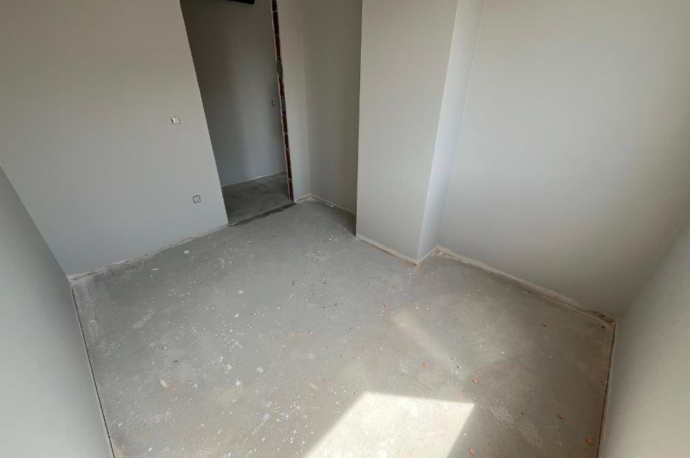 ÇINAR'DA AYRI MUTFAKLI,KÖŞE 3.KAT LÜX 2+1