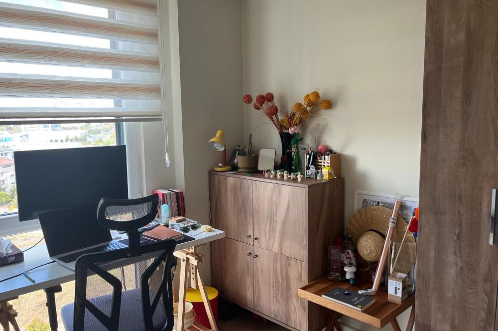 EVRE GEDİZLER'DE BÜYÜK TİP ŞEREFİYESİ YÜKSEK HAVUZ MANZARALI 2+1